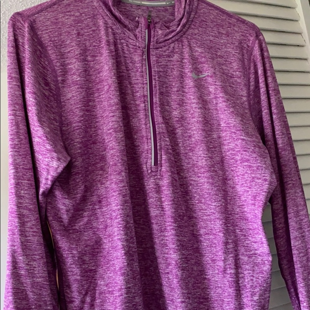 Nike pullover